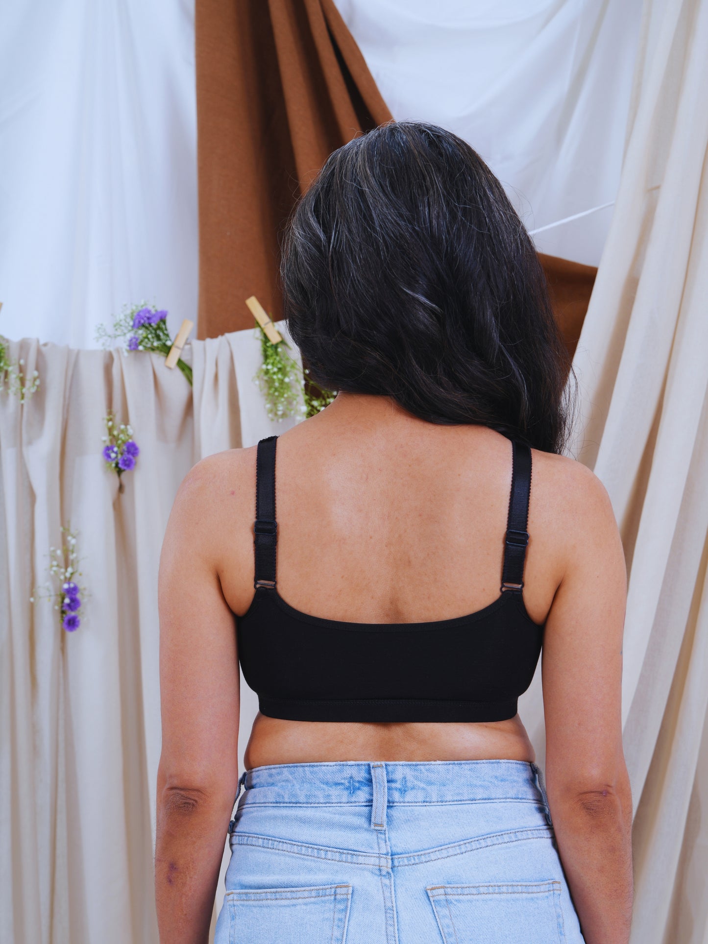 Front Open Non Padded Queen Bra - Black