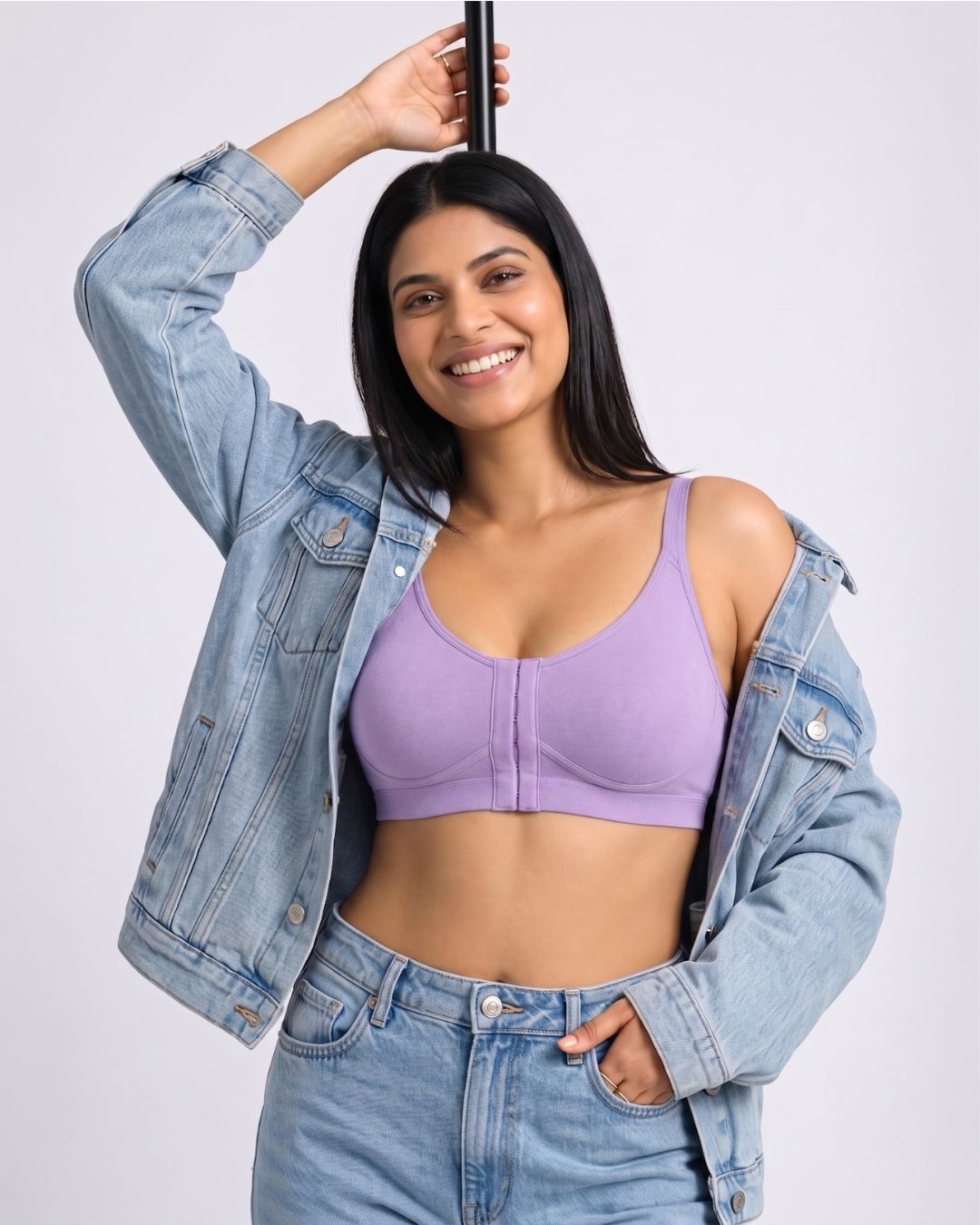 Front Open Non Padded Wire-Free Comfort Diva Bra (Black)